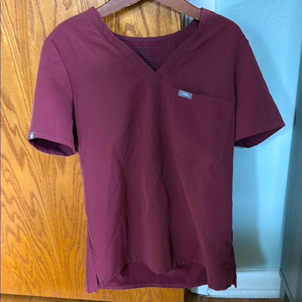 FIGS Women’s Burgundy Shirt